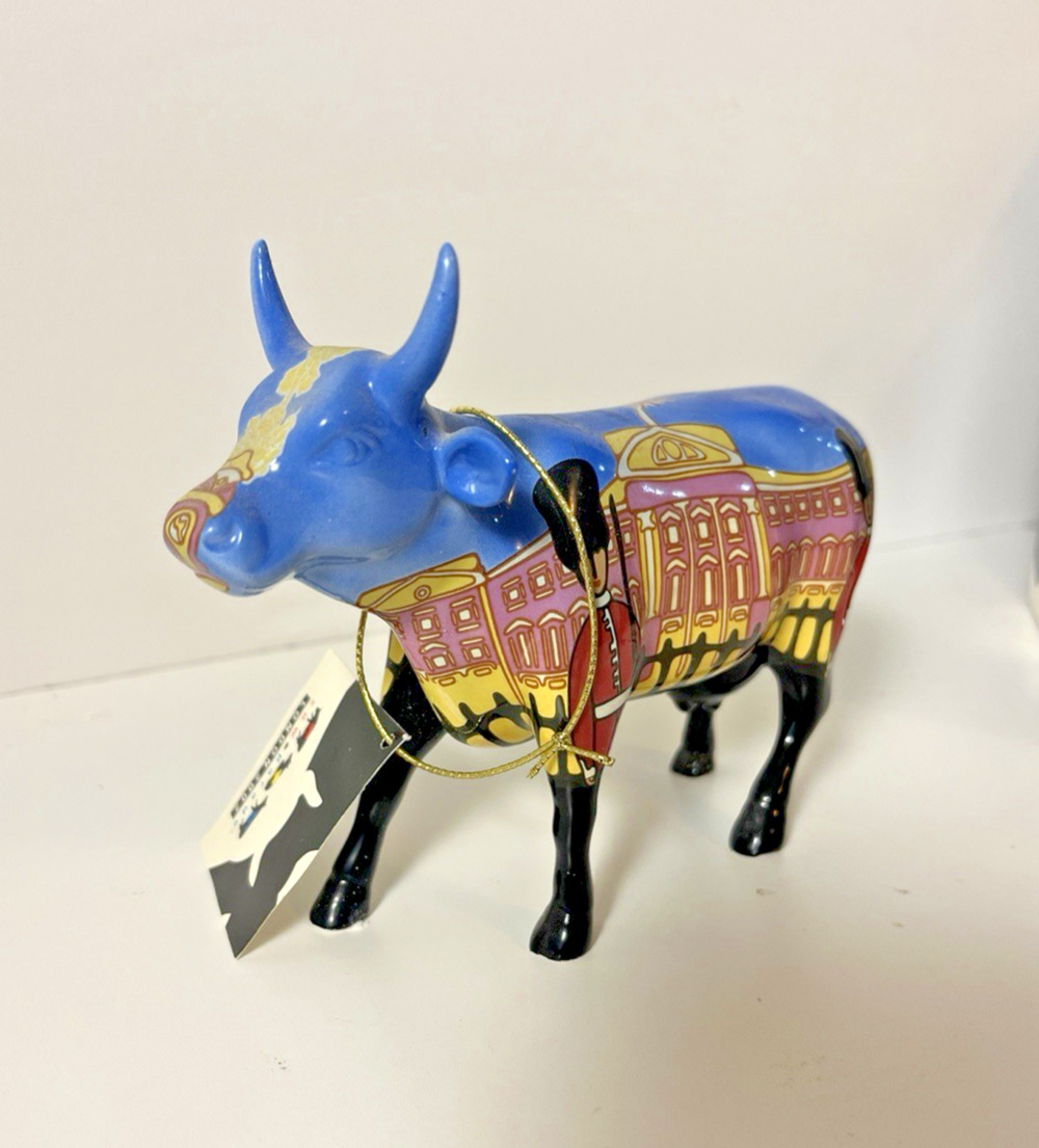 Cow Parade 2002 Bingham Palace Cow # 7318 Retired Pre Owned